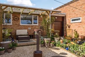 Photo 32- click for photo gallery